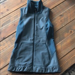 Lulu Lemon active reflective vest